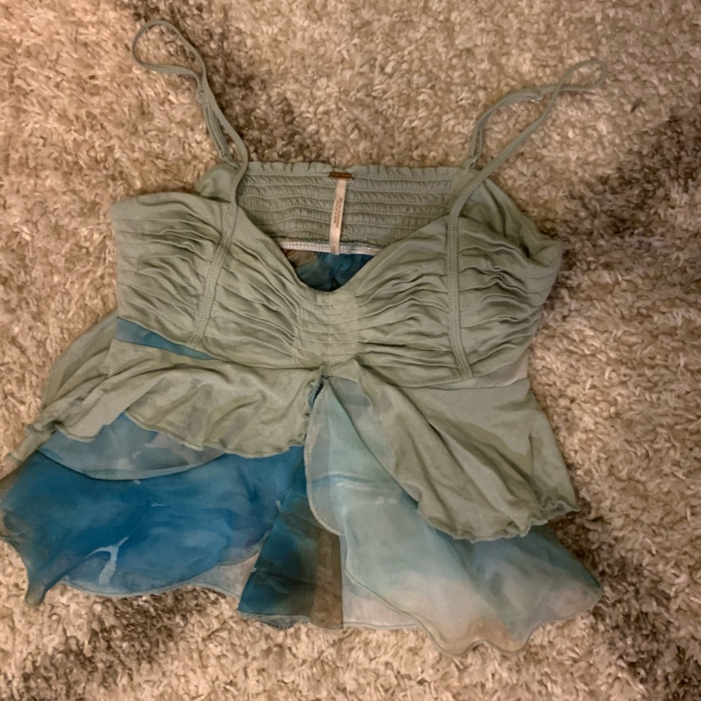 Free people flowy crop top